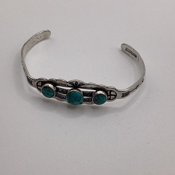 Youth Sterling VINTAGE Native American bracelets. - Picture 2 of 5